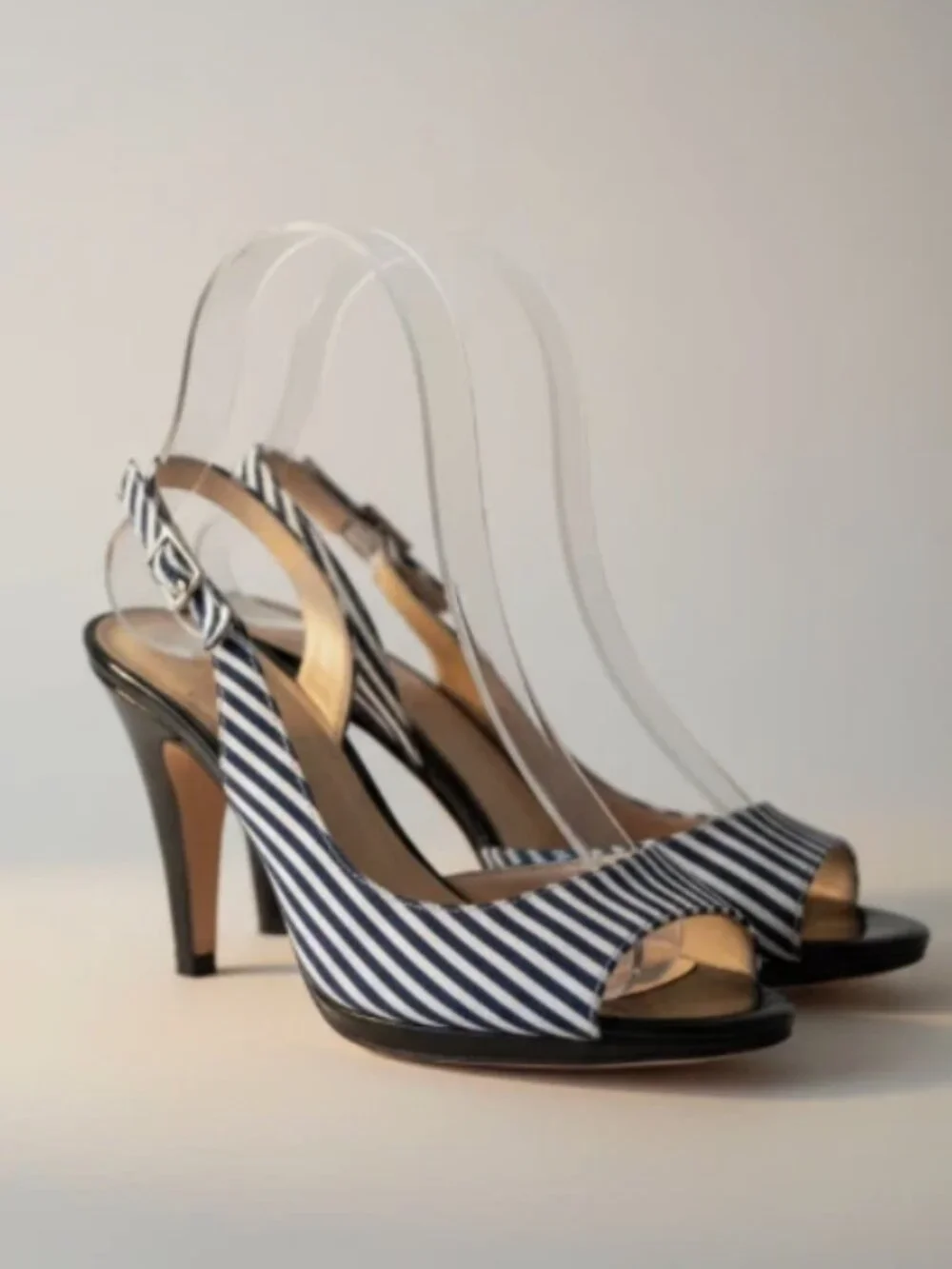 Kate Spade Designer Slingback Heels 6.5B Black White Pinstripe Classic Chic EUC